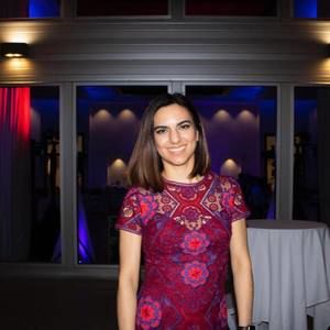 Meet your Posher, Diana